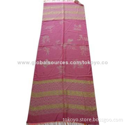 Jacquard scarf with placement pattern, geo border, 180*70+8cm tassels, poly and viscose